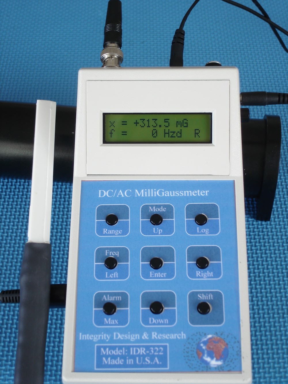 http://www.integritydesign.com/images/Integrity/AC-DC%20milligaussmeter.jpg